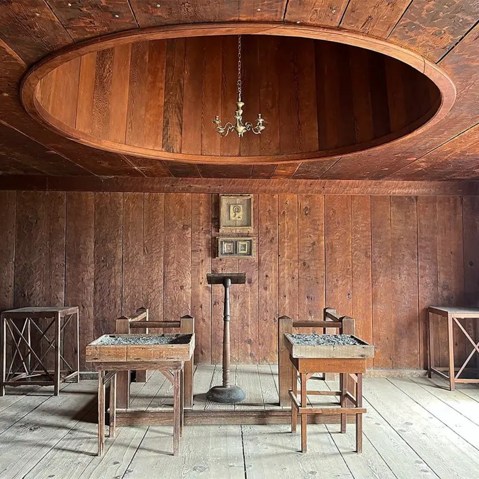 A capela de são Nicolau é uma das construções ortodoxas mais antigas do Hemisfério Ocidental — Foto: Eliot Stein/BBC
