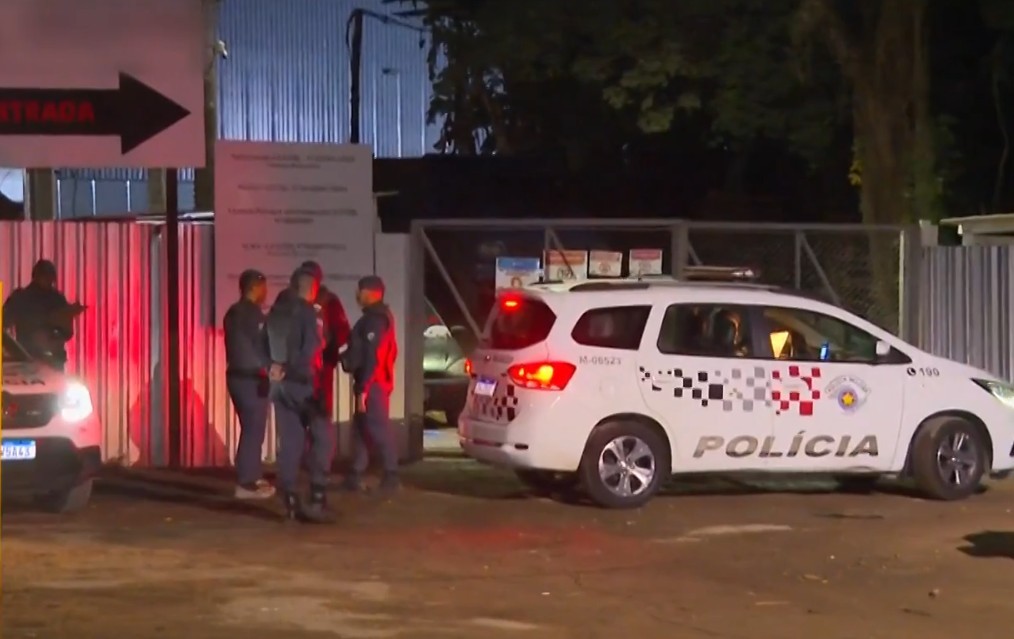 Policial civil que fazia a segurança de galpão em centro de logística em São Bernardo é morto por ladrões