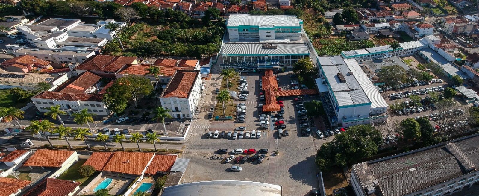 Fundação Educacional Dom André Arcoverde celebra 60 anos de história em Valença