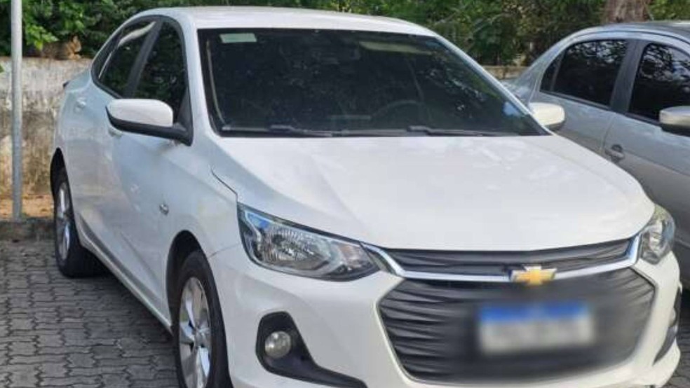 Polícia Militar resgata motorista de app sequestrada por adulto e adolescente, em Fortaleza (CE) — Foto: Polícia Militar do Ceará