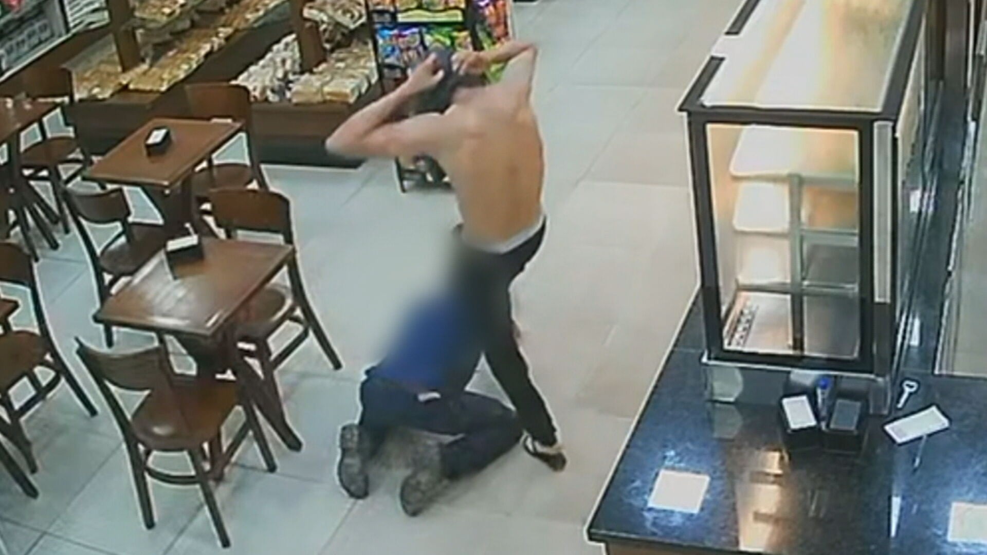 Homem é agredido depois de dar carona a dois homens no DF; veja VÍDEO