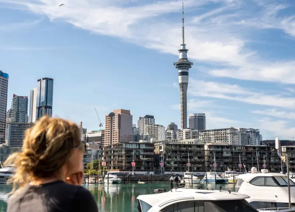 Cada vez mais neozelandeses consideram um futuro fora de seu país. — Foto: Getty Images via BBC