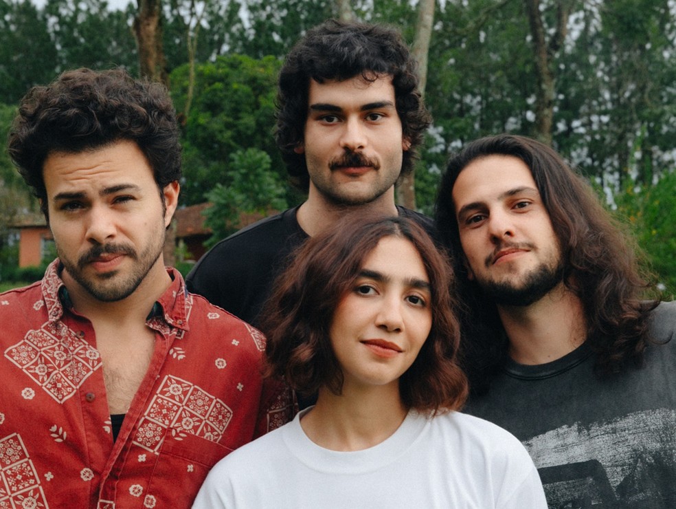 Foto em Grupo (Pedro Calais, João Ferreira, Ana Caetano e Zani) — Foto: Livia Rodrigues