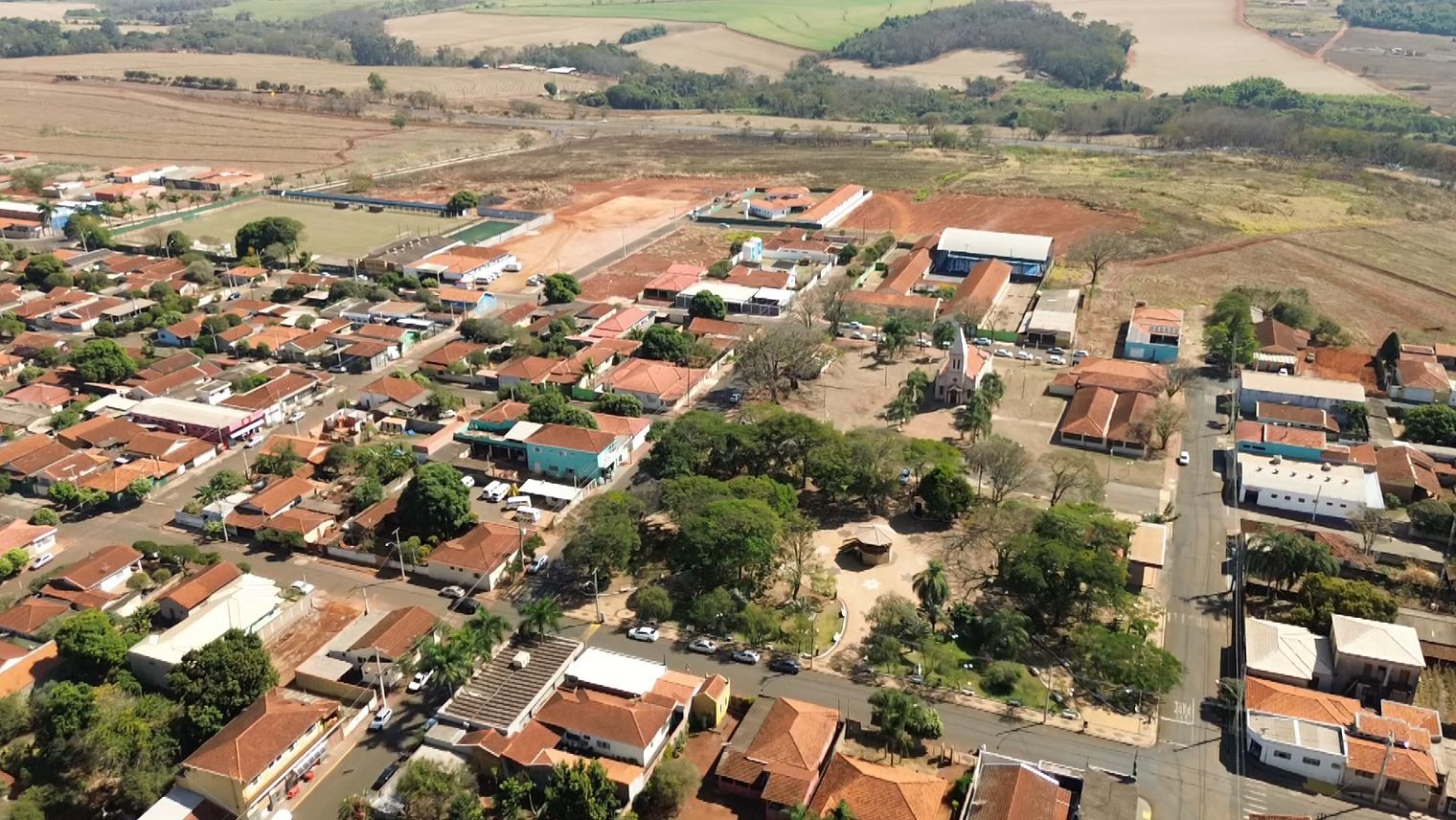 Menor cidade da região, Santa Cruz da Esperança, SP, ganhou seis habitantes em 1 ano, aponta IBGE