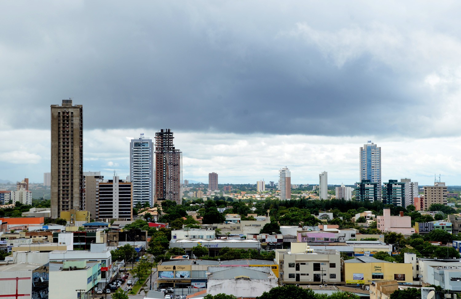 Palmas deve ter máxima de 37 °C e  chuva isolada no domingo de eleição; veja previsão 