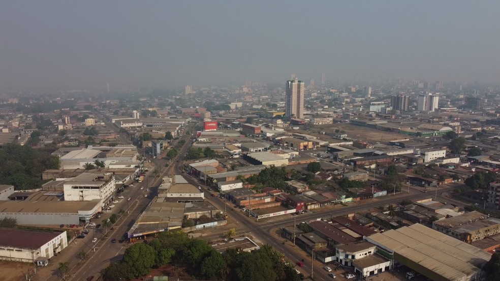 Fumaça no céu de Porto Velho — Foto: Gladson Souza/Rede Amazônica