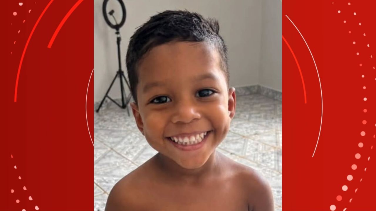 'Tá sem chão', diz tio sobre mãe de menino que morreu ao ser atingido por parede em São Francisco
