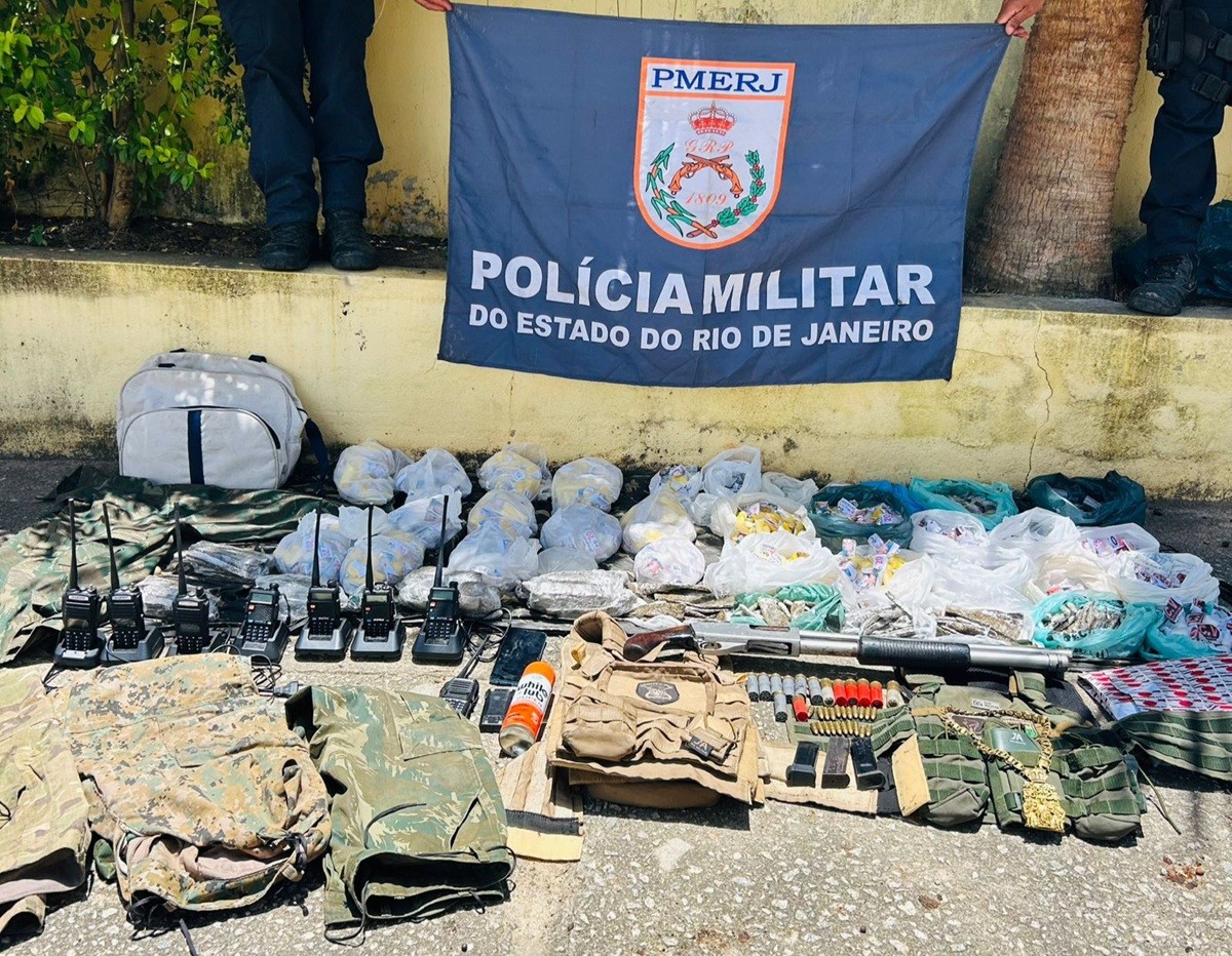 Confronto em São Pedro da Aldeia termina com prisão e apreensão de drogas e armas