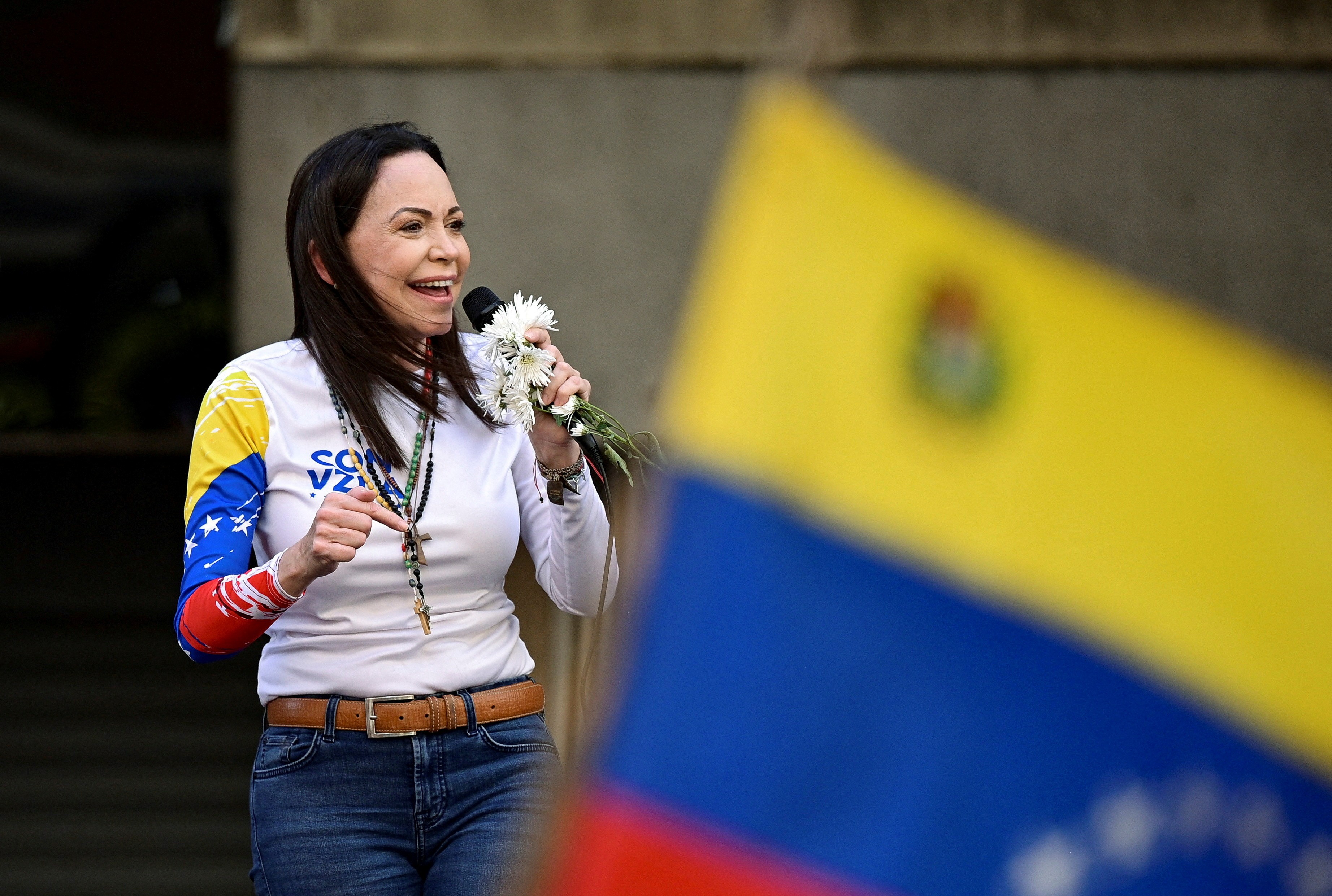Nobel da Paz para María Corina Machado deslegitima o regime de Maduro