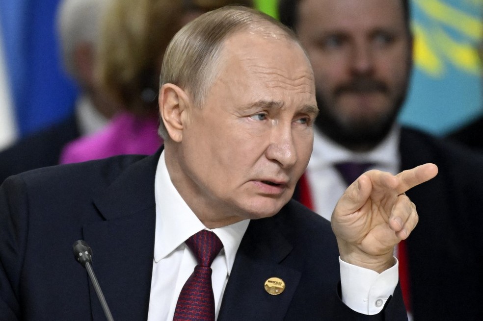 Vladimir Putin na cúpula do Brics — Foto: Alexander NEMENOV / POOL / AFP