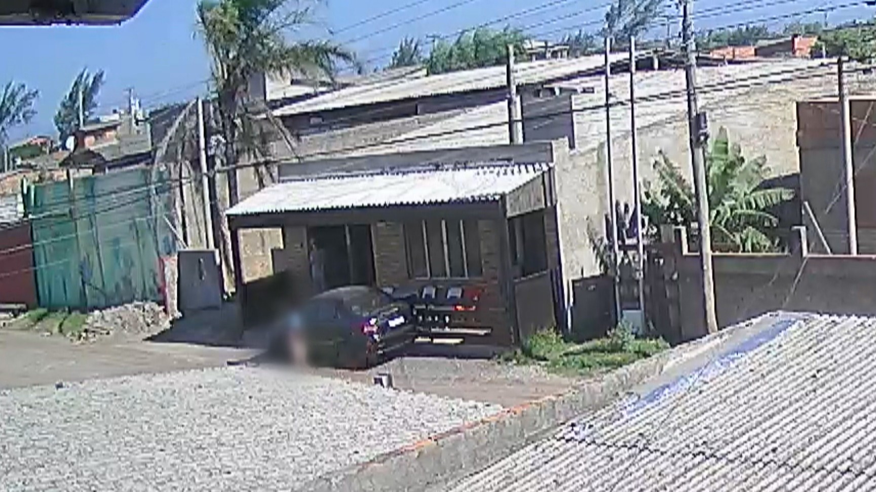 VÍDEO mostra momento em que menina é atraída para loja onde ficou presa em alçapão no RS; criança de 9 anos foi sequestrada