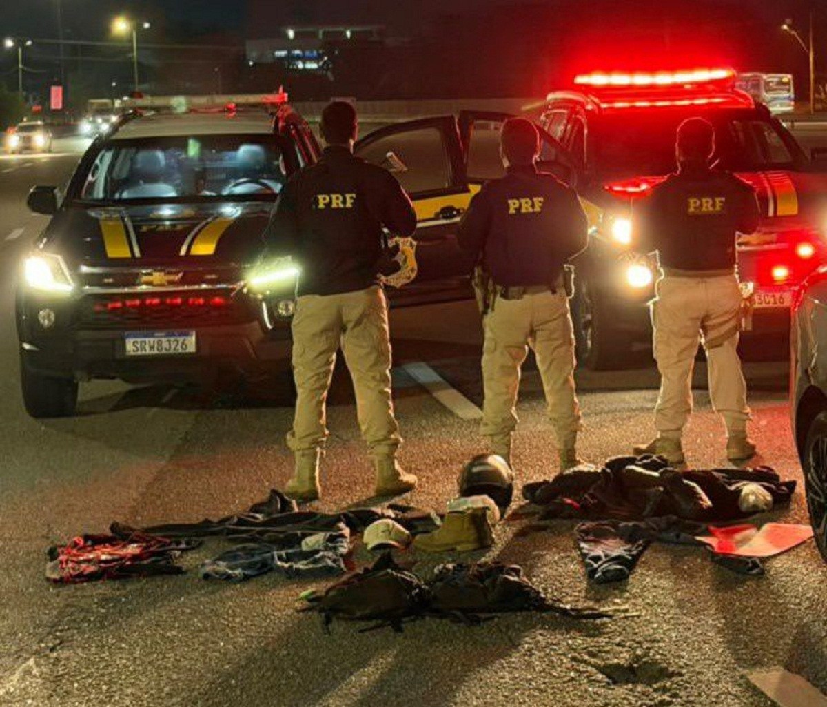 Homem confessa envolvimento em assassinato em Casimiro de Abreu após abordagem da PRF