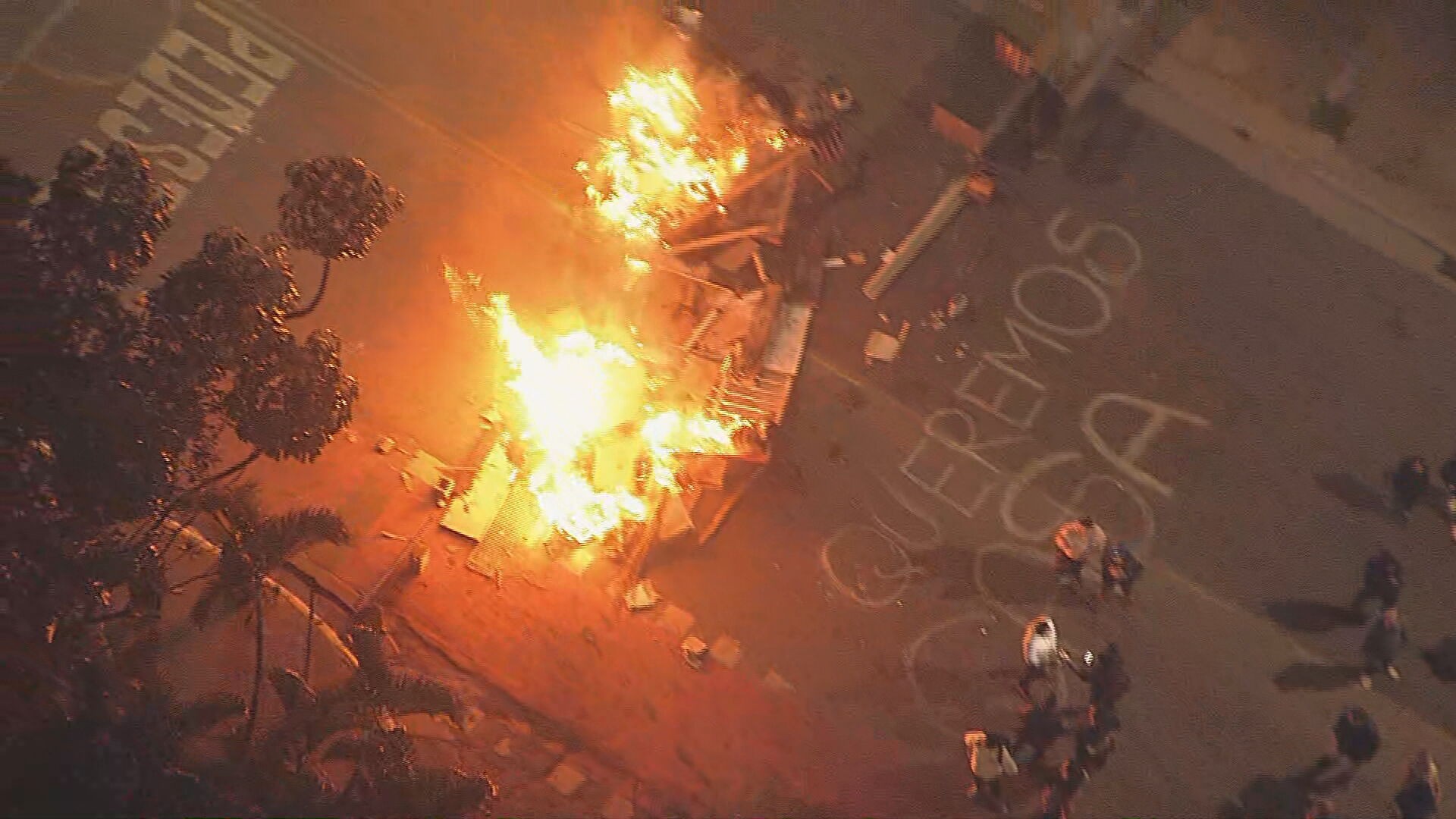 Moradores desalojados por explosão no Jaguaré protestam contra fim de contrato com hotel: 'Não tem CDHU, não tem auxílio-aluguel, não tem nada'