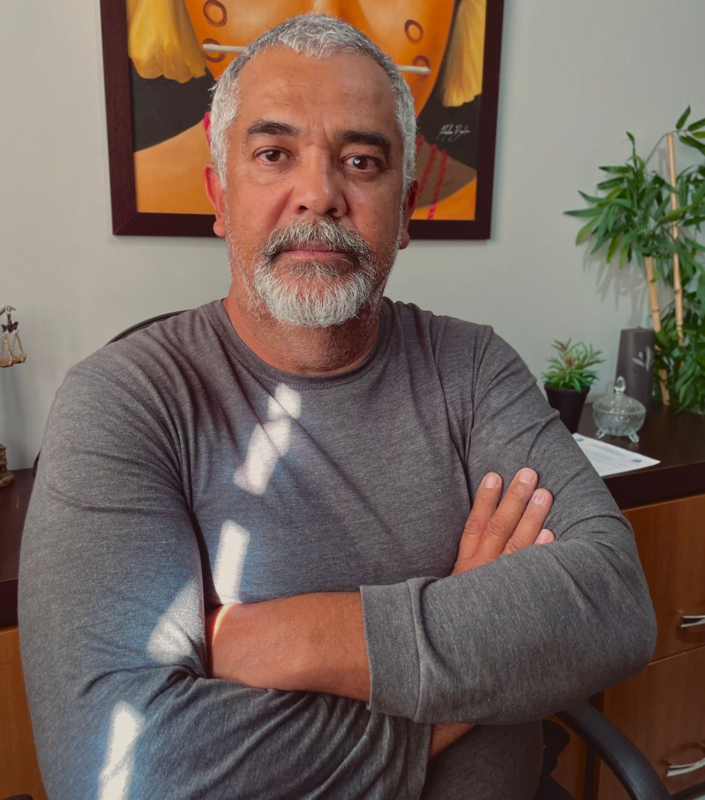 Ex-prefeito se apresenta em unidade prisional para o cumprimento de condenação por crime de responsabilidade