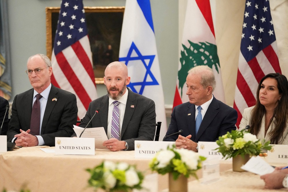 Israel e Líbano acordam renovação de cessar-fogo com a criação de zonas de segurança