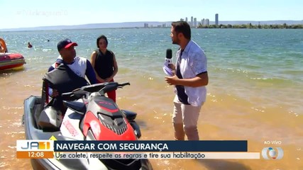 Habilitação e colete são essenciais para pilotar embarcações no rio