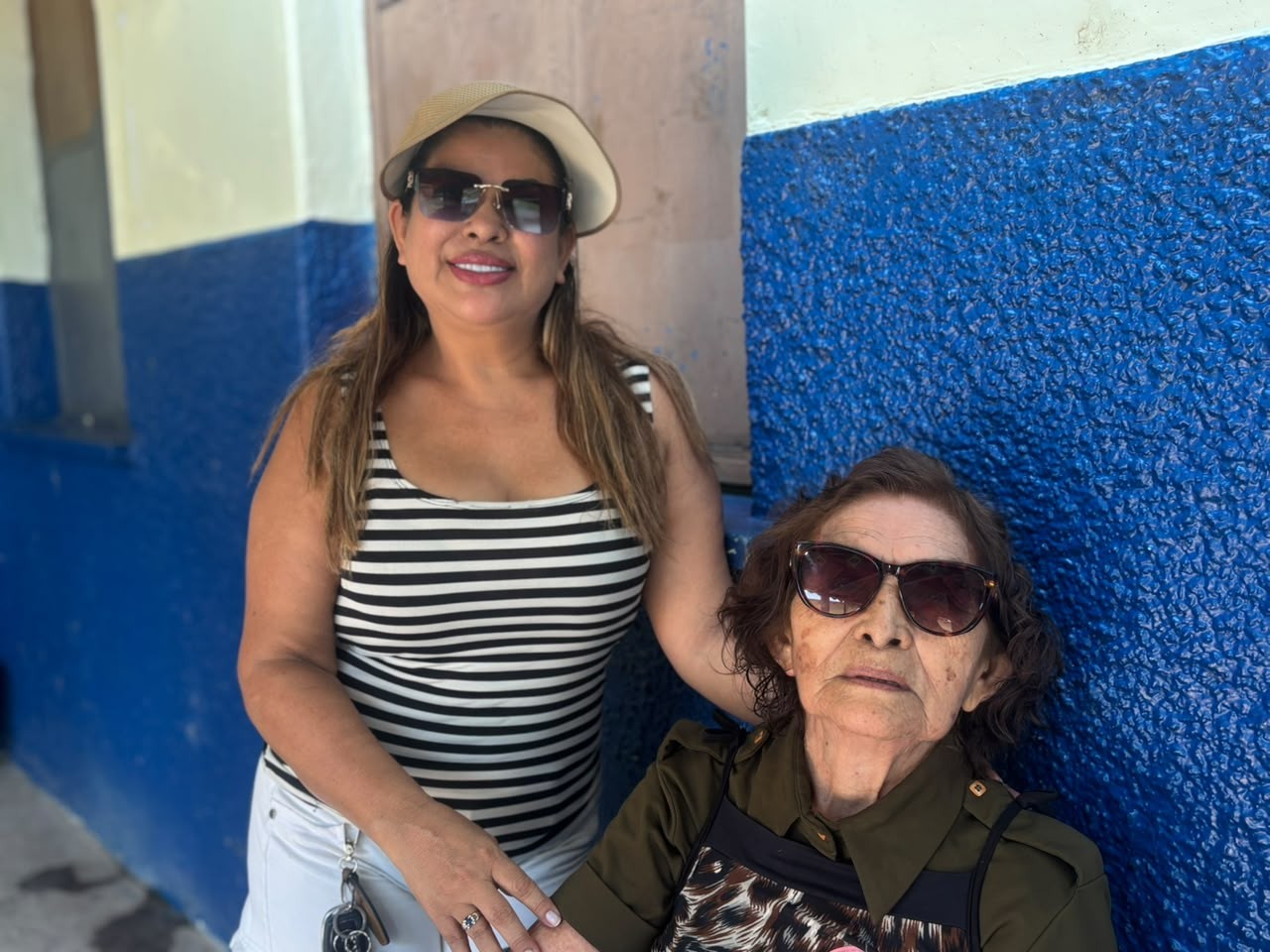 Aos 74 anos, aposentada faz questão de votar em Porto Velho: ‘Na hora do voto, somos todos iguais’