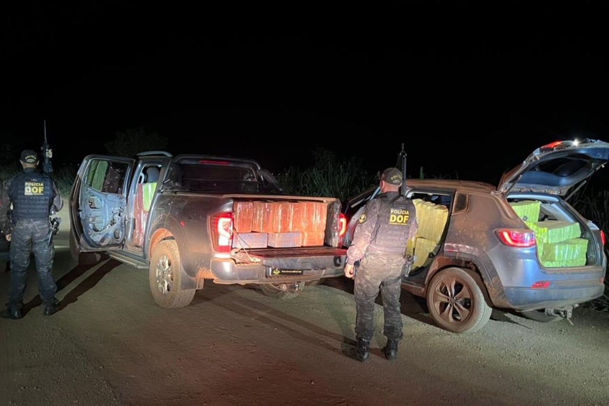 DOF apreende 2,1 toneladas de maconha e recupera dois carros roubados em Rio Brilhante