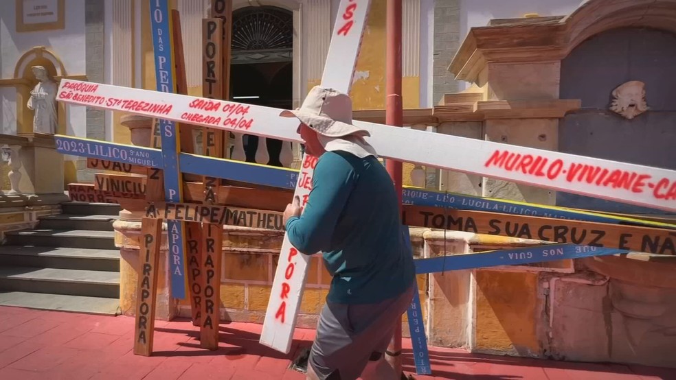 Em Pirapora do Bom Jesus, a tradição centenária das peregrinações também mantém viva a fé dos devotos — Foto: Reprodução/TV TEM