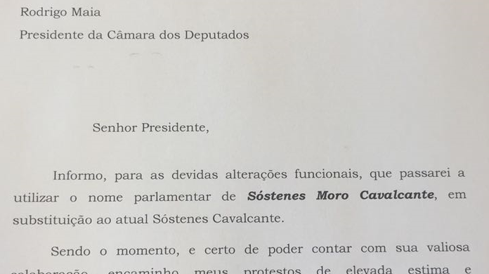 Deputados e senadores do PT pedem para incluir o sobrenome Lula no
