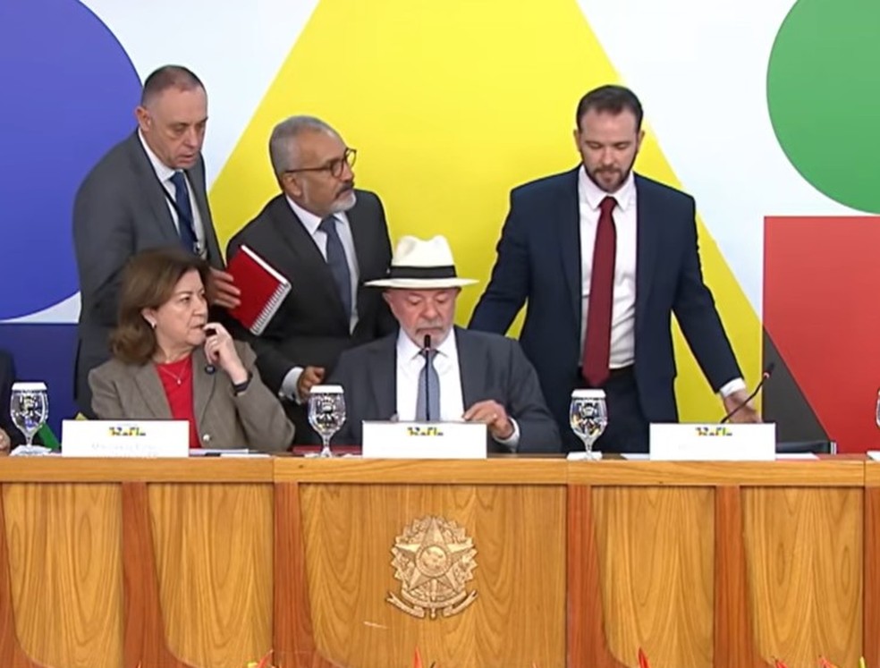 🔴 Lula assina Medida Provisória referente ao Novo Desenrola Brasil — Foto: Reprodução