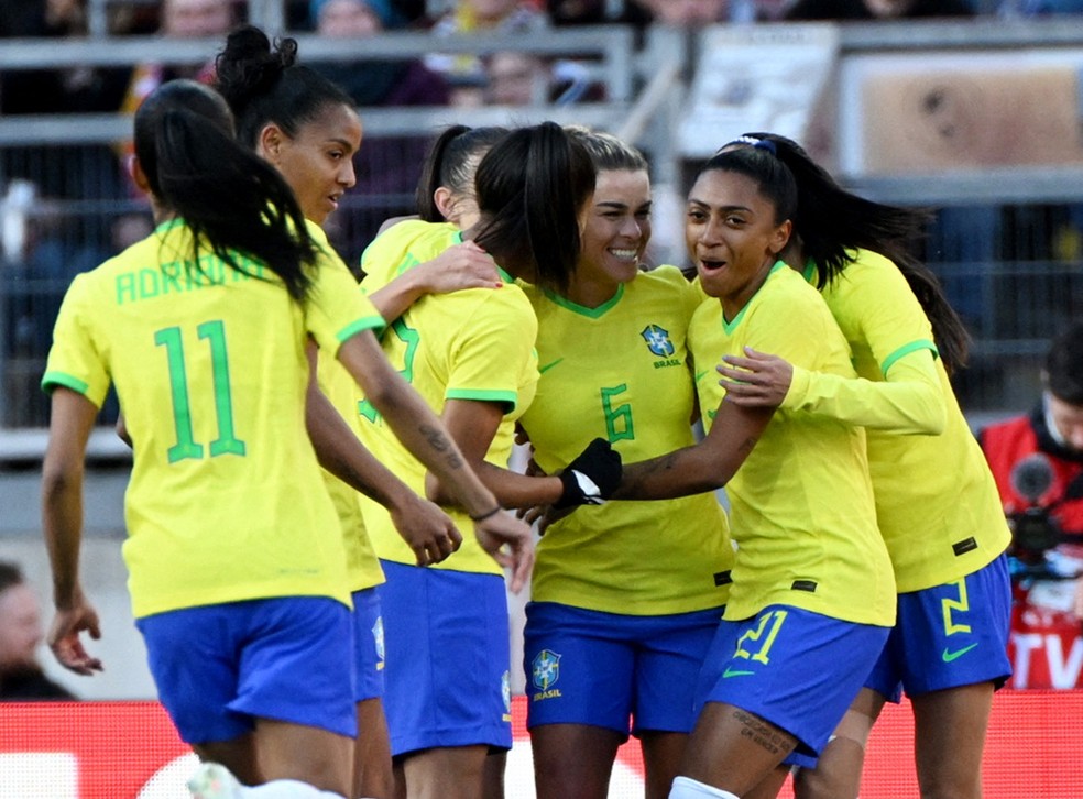 Governo adotará ponto facultativo em jogos da Seleção Feminina - Portal  Estadão MT