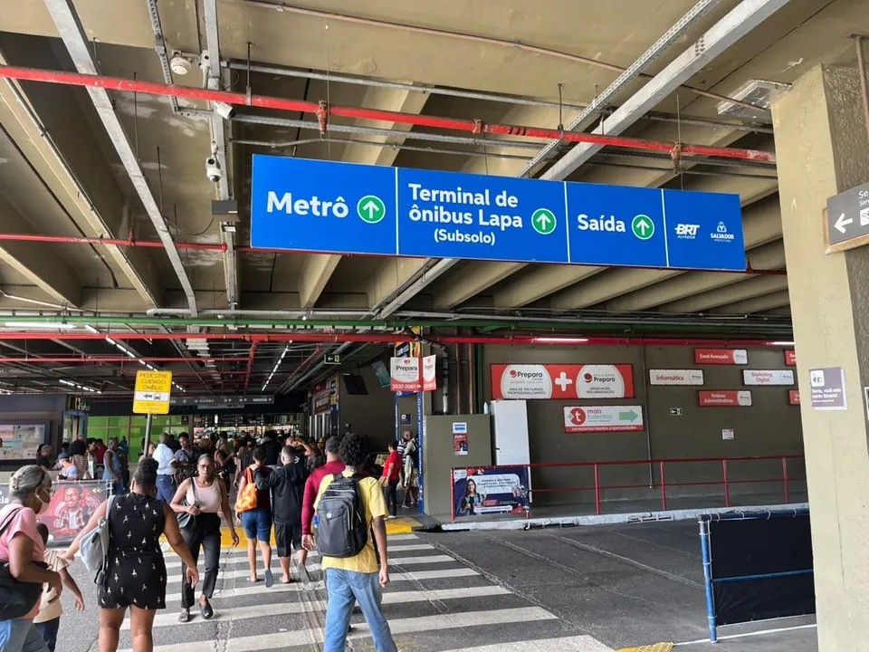 Obras na Estação da Lapa, em Salvador, mudam embarque de nove linhas de ônibus; veja