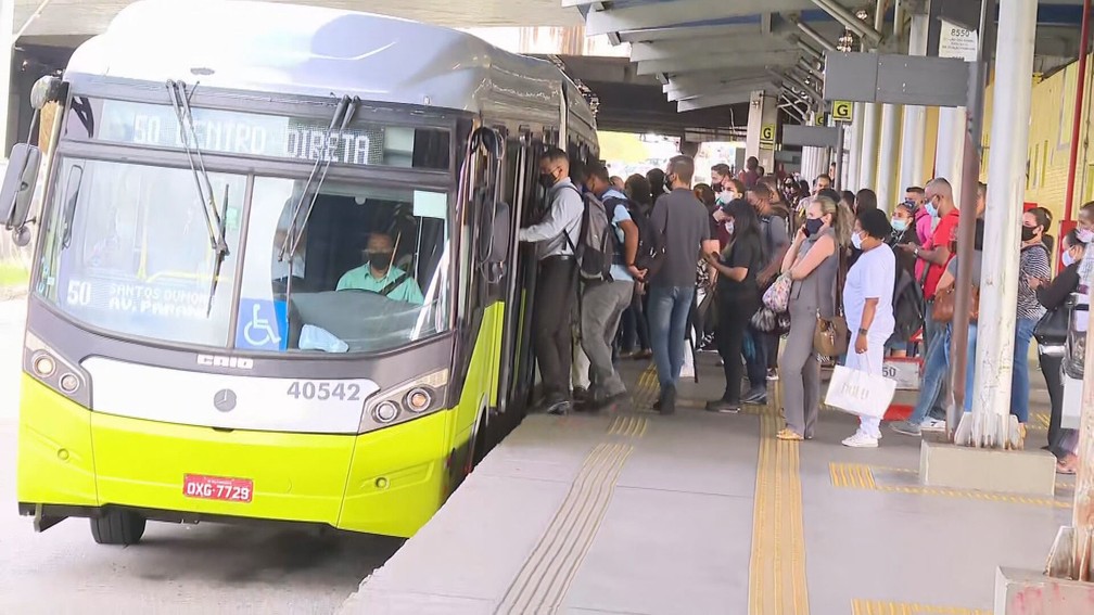 G1 - Passageiros apontam problemas em linhas de ônibus de Mogi das Cruzes -  notícias em Mogi das Cruzes e Suzano
