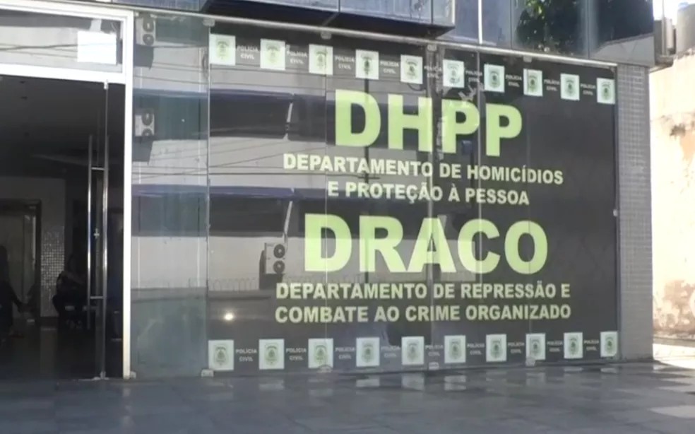  Crime aconteceu no Departamento de Homicídios e Proteção à Pessoa (DHPP), em Salvador — Foto: Reprodução/TV Bahia