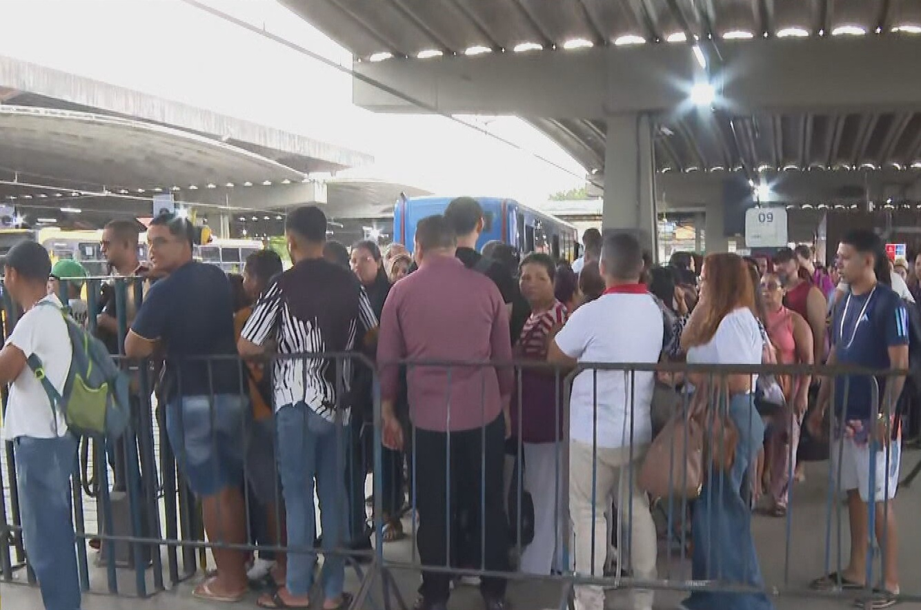 Ramal Camaragibe do Metrô do Recife chega ao terceiro dia sem funcionar; cinco estações seguem fechadas sem previsão de reabrir