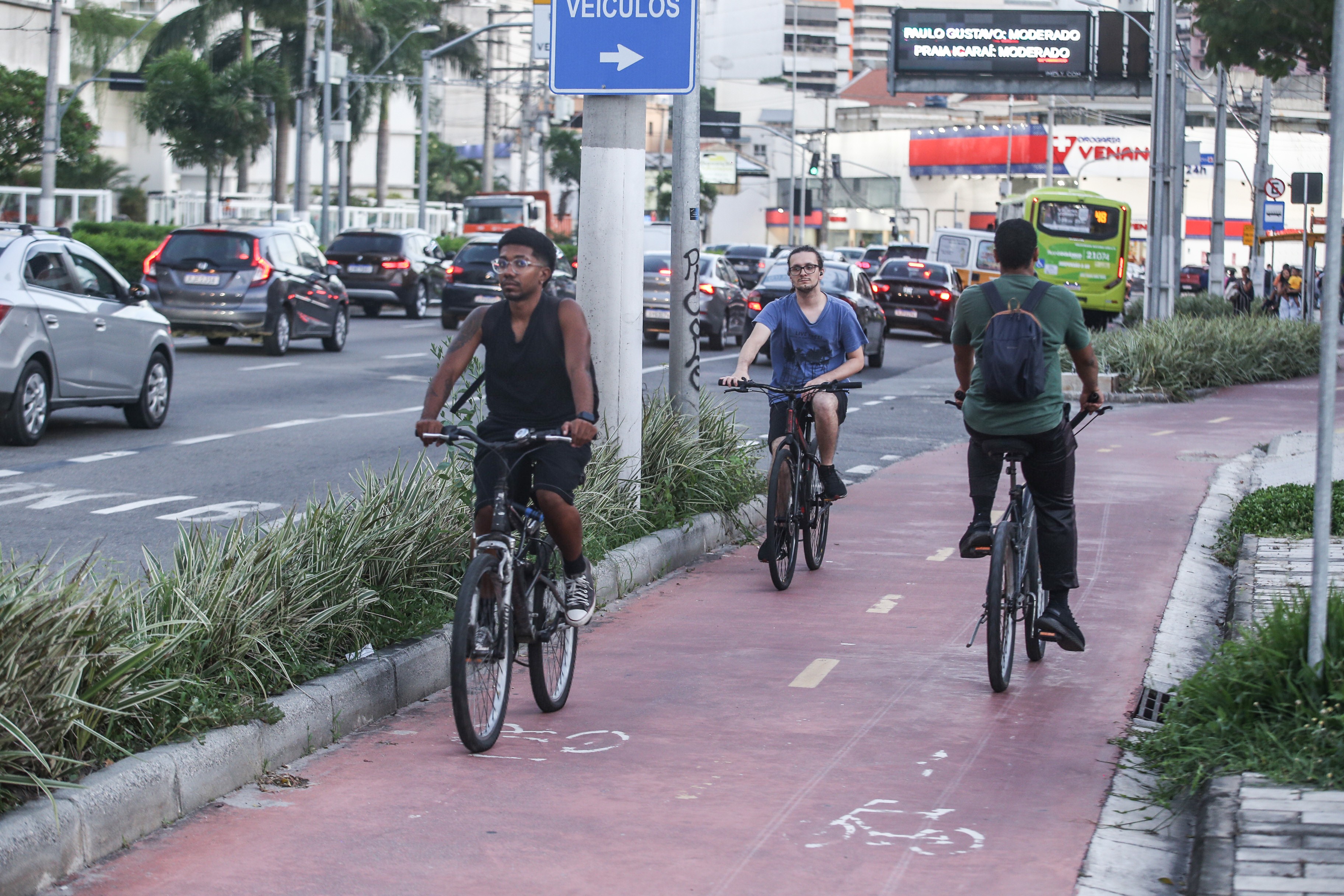 Ciclovias de Niterói Batem 'Concorrente' Paulista e Sao como Mais Movimentadas do Brasil; CoNHEÇA ULOS MODELOS DE MICROMOBILIDADE | Rio de Janeiro