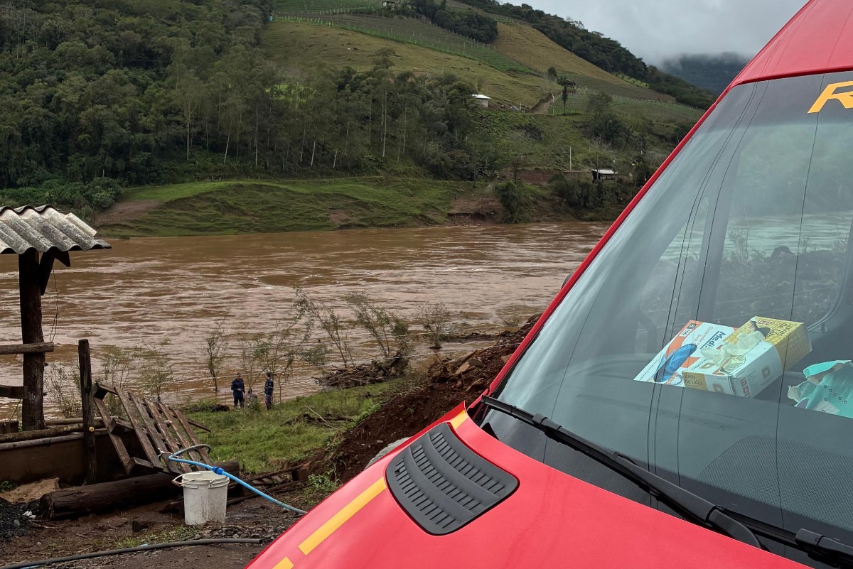 Pai de mulher que gravou casa sendo levada por correnteza morre após cair no mesmo rio na Serra Gaúcha