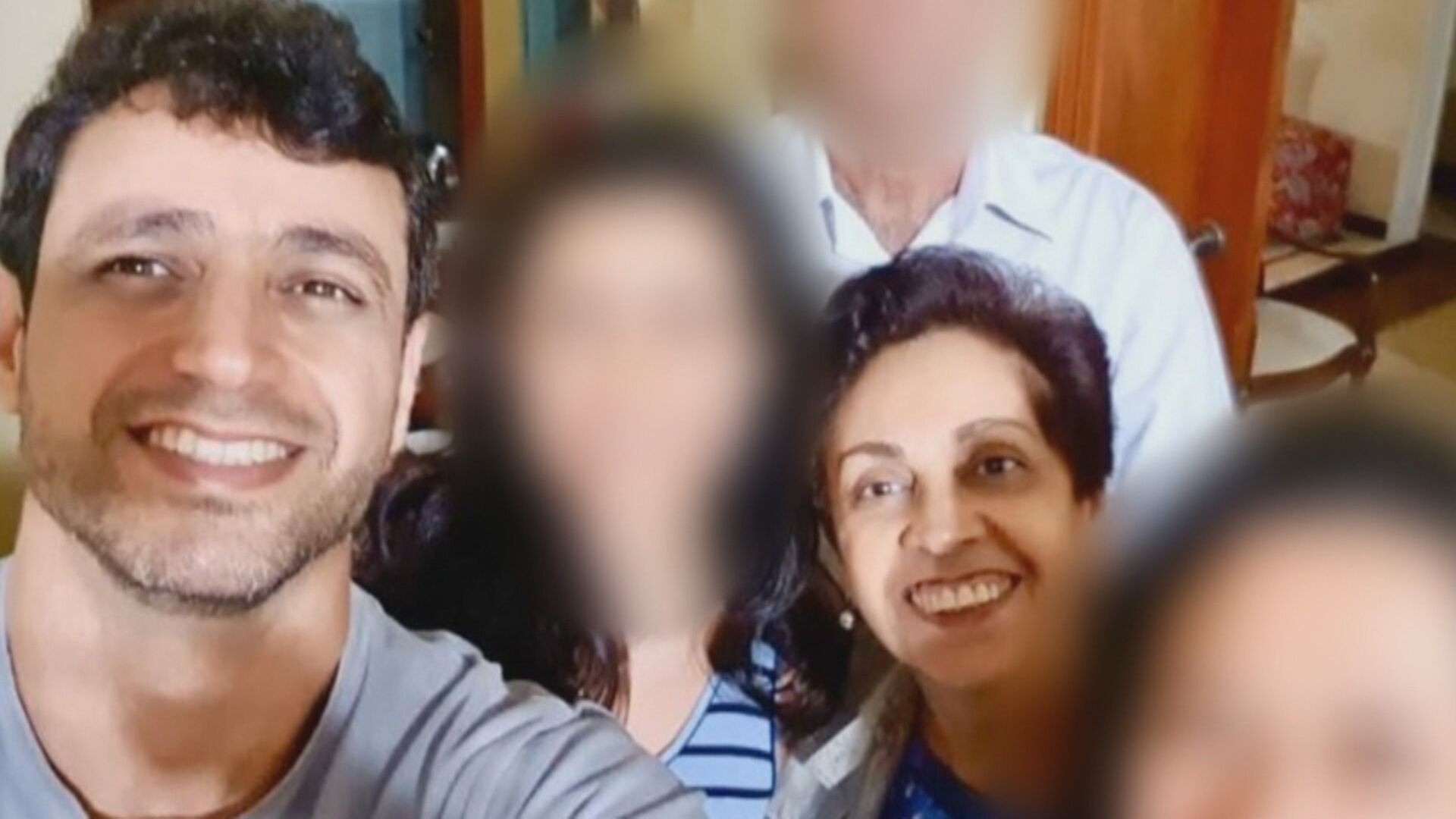 Empresa ligada a filho de subsecretária recebeu R$ 11,4 milhões da Educação; obras são investigadas