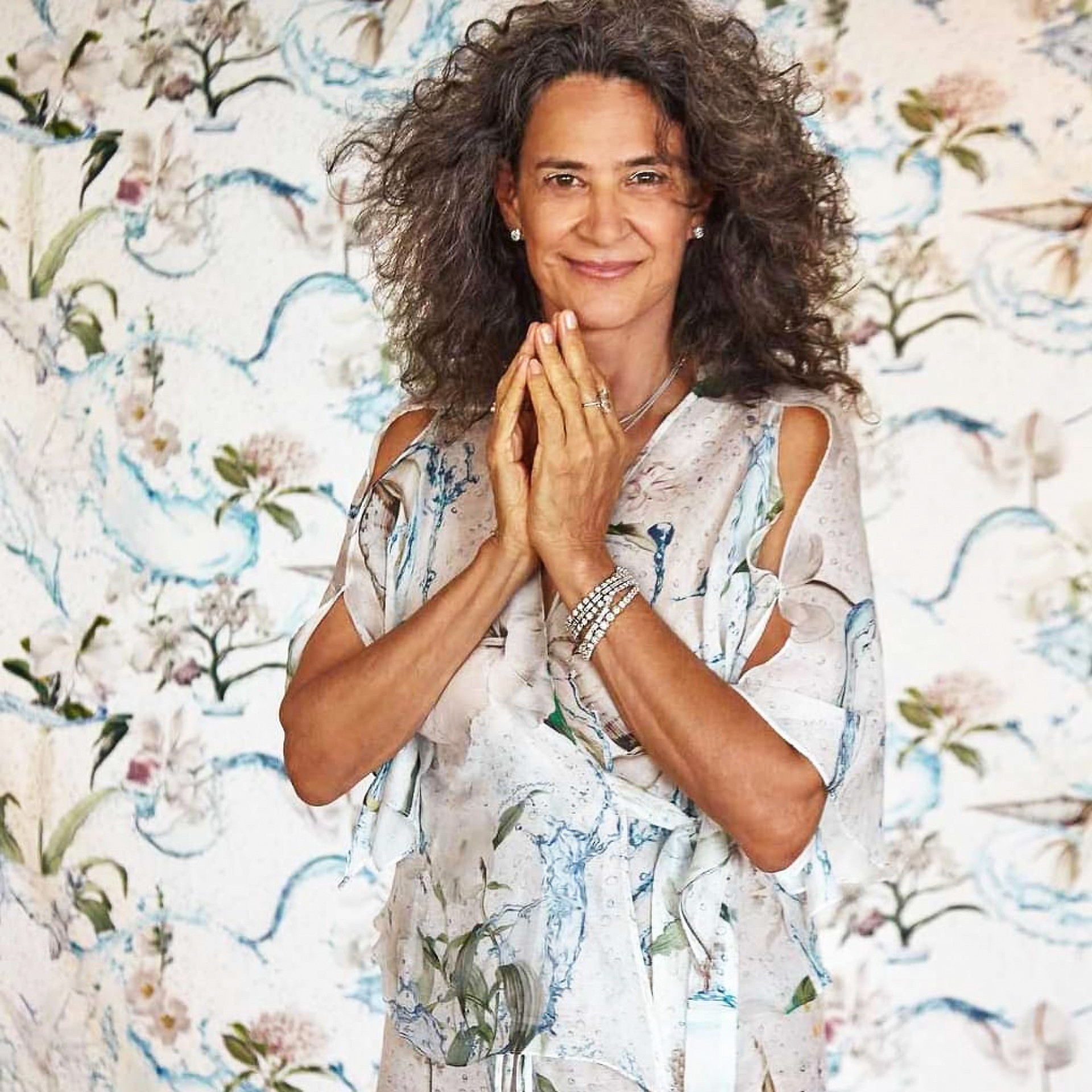Simone prepara o primeiro álbum em oito anos | G1