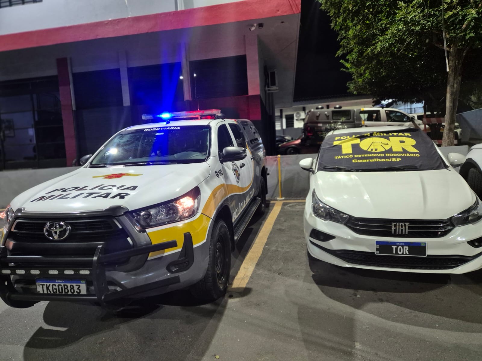 Roubo a casa termina com dois presos e caminhonete recuperada em Itaquaquecetuba
