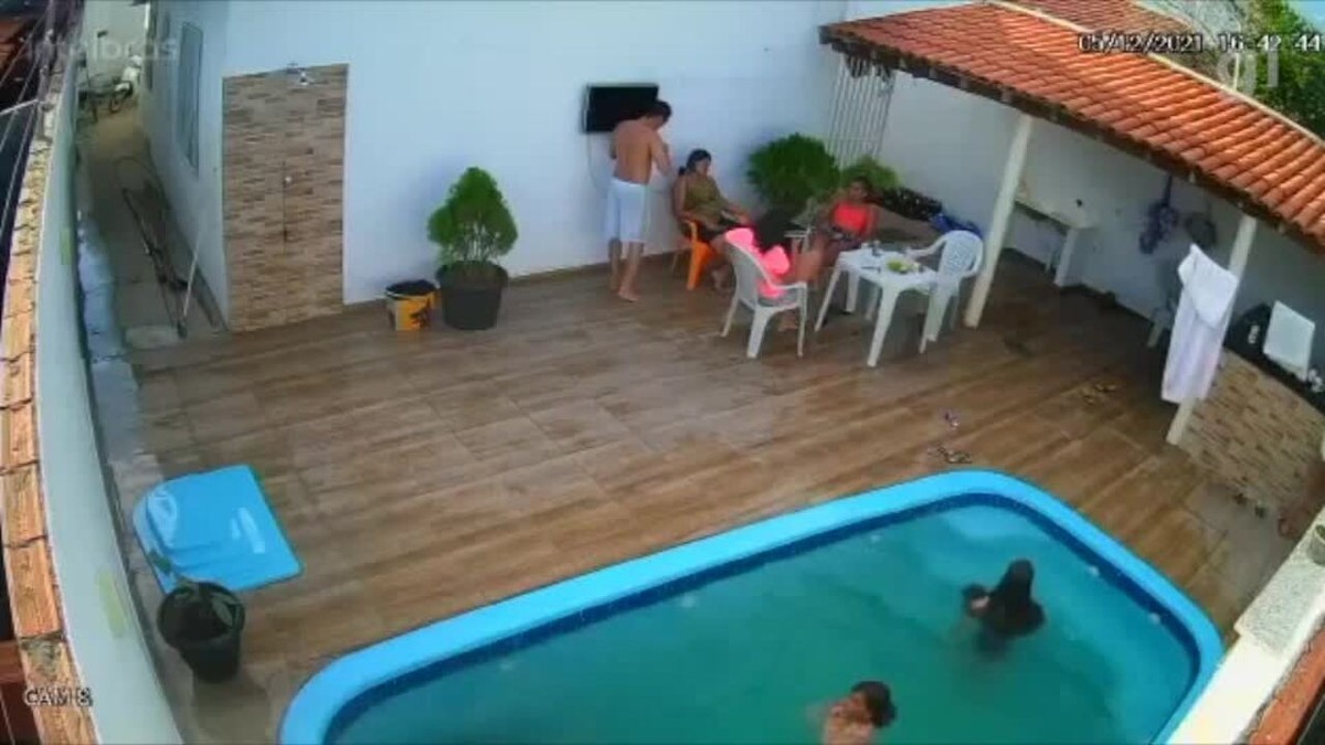 Adolescente se afoga após ter cabelo sugado por ralo de piscina e é salva  no Piauí