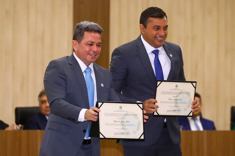 Wilson Lima e Tadeu Souza renunciam aos cargos de governador e vice do Amazonas. — Foto: Diego Peres/Secom