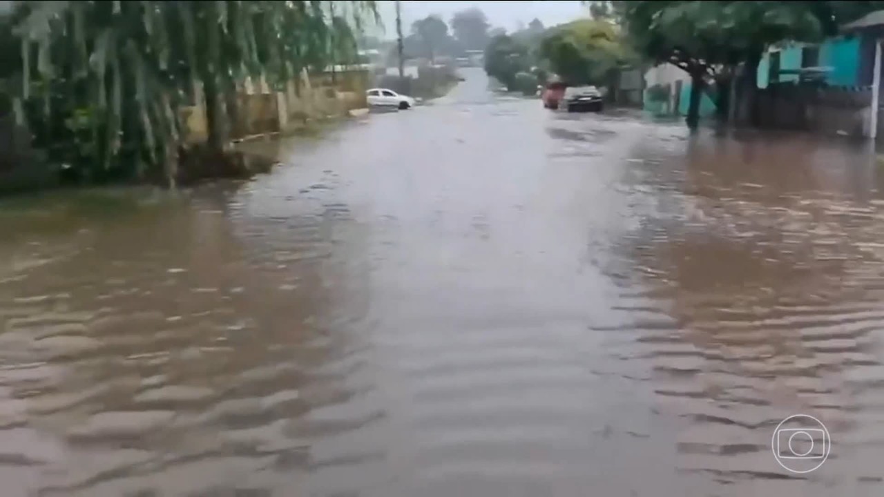 Chuva forte atinge 22 municípios no RS; Rosário do Sul registra triplo da média do mês