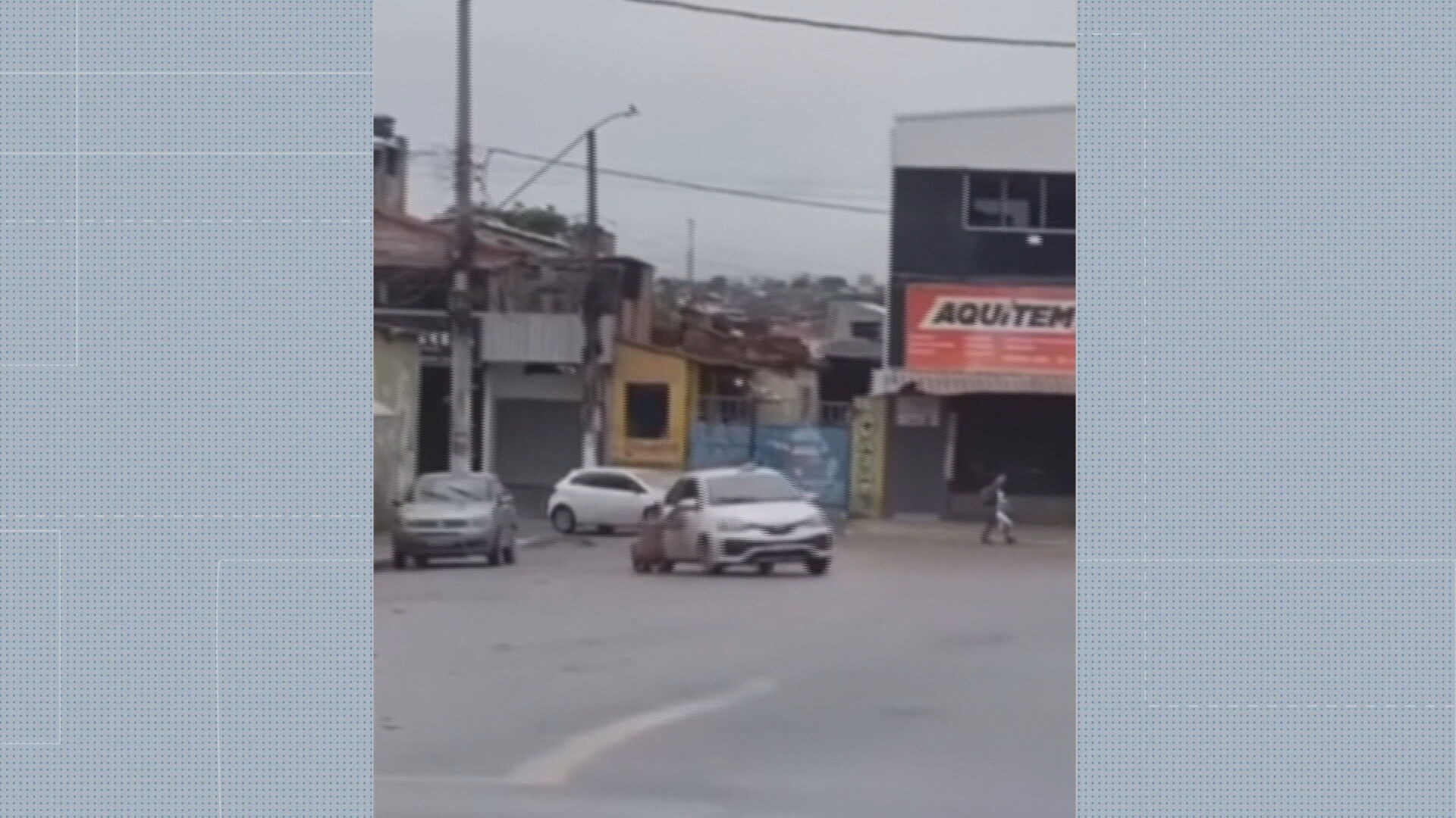 VÍDEO: homem é arrastado por táxi na Grande BH