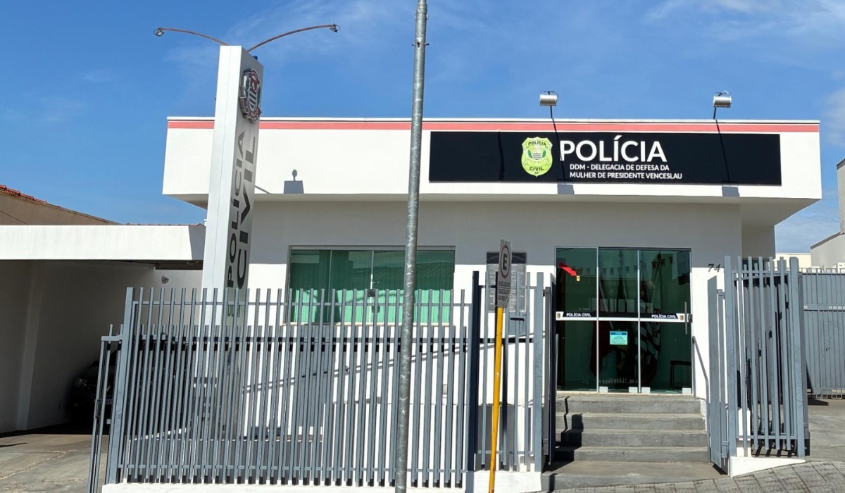 Homem agride ex-companheira durante atendimento médico após não aceitar término no interior de SP
