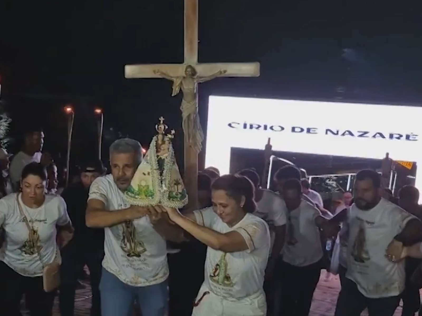 Círio de Nazaré reúne fiéis em momento de fé e devoção no AC: ‘Quero estar nessa caminhada’