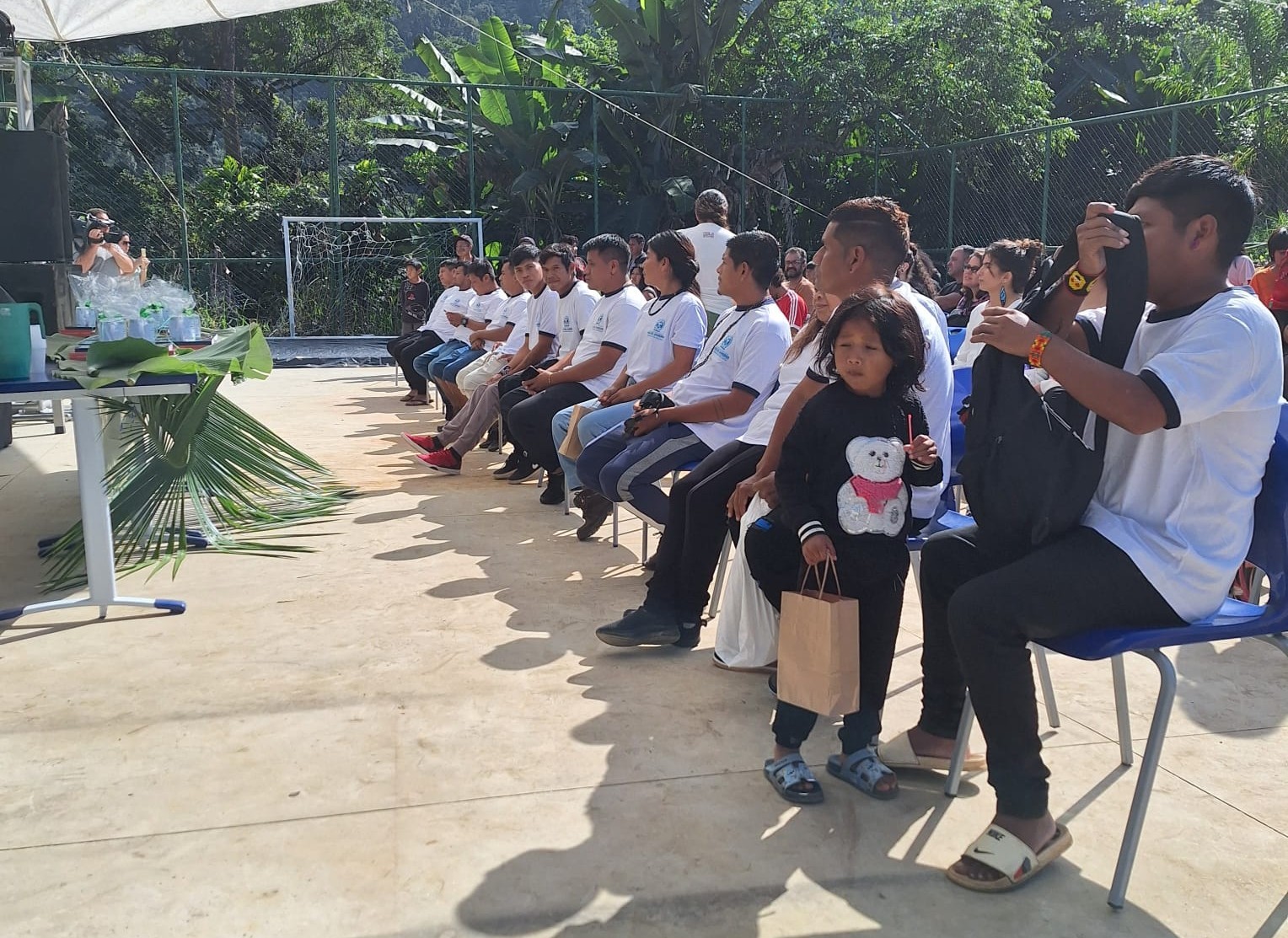 Aldeia Sapukai, em Angra dos Reis, celebra formatura da primeira turma de magistério indígena no RJ