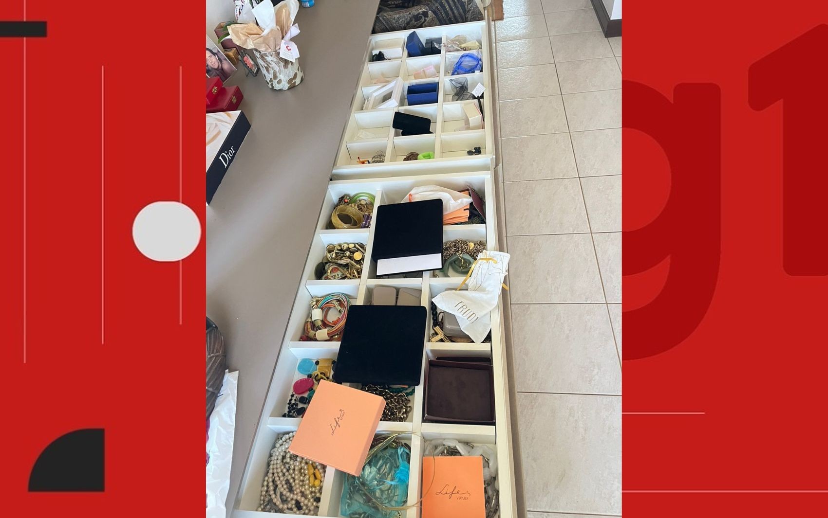 Suspeitos invadem casa em condomínio de luxo e furtam joias em Salvador; prejuízo estimado passa de R$ 100 mil