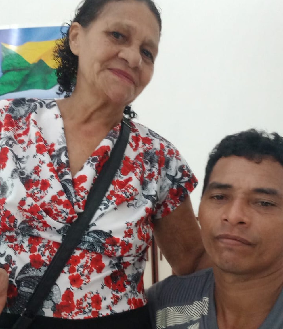 Reencontro de Francisco Josenildo e Iraci Feitosa aconteceu há quase dois anos em Rio Branco — Foto: Arquivo pessoal