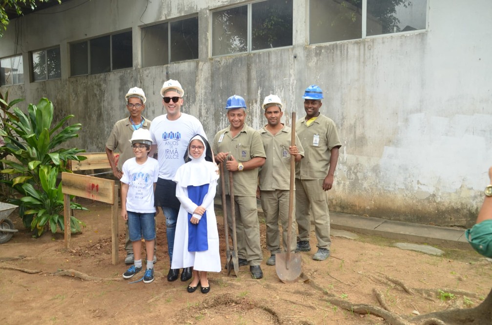 Rede Drogal inaugura 1ª unidade em Holambra e faz doação de 5 mil fraldas  geriátricas para Prefeitura ‹ O Regional