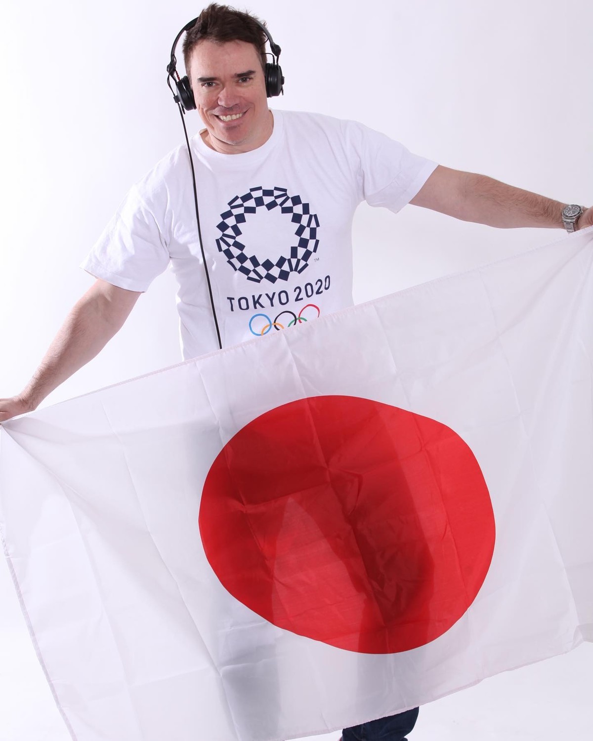 Batom de cereja' em Tóquio: conheça o DJ que toca hits brasileiros em jogos  de vôlei nas Olimpíadas, Pop & Arte