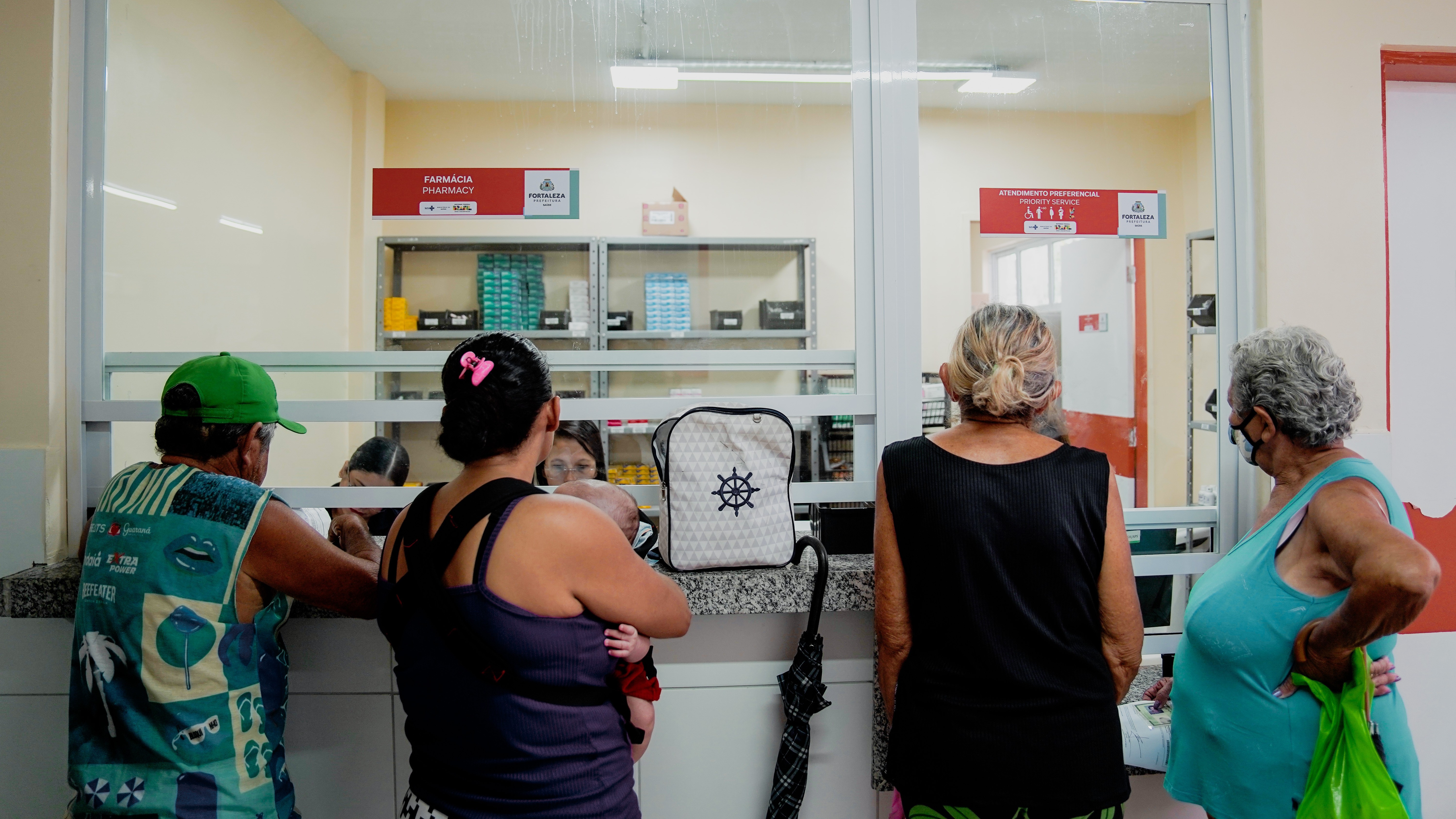 Fortaleza vai abrir 13 postos de saúde para reforçar atendimentos a síndromes gripais no fim de semana