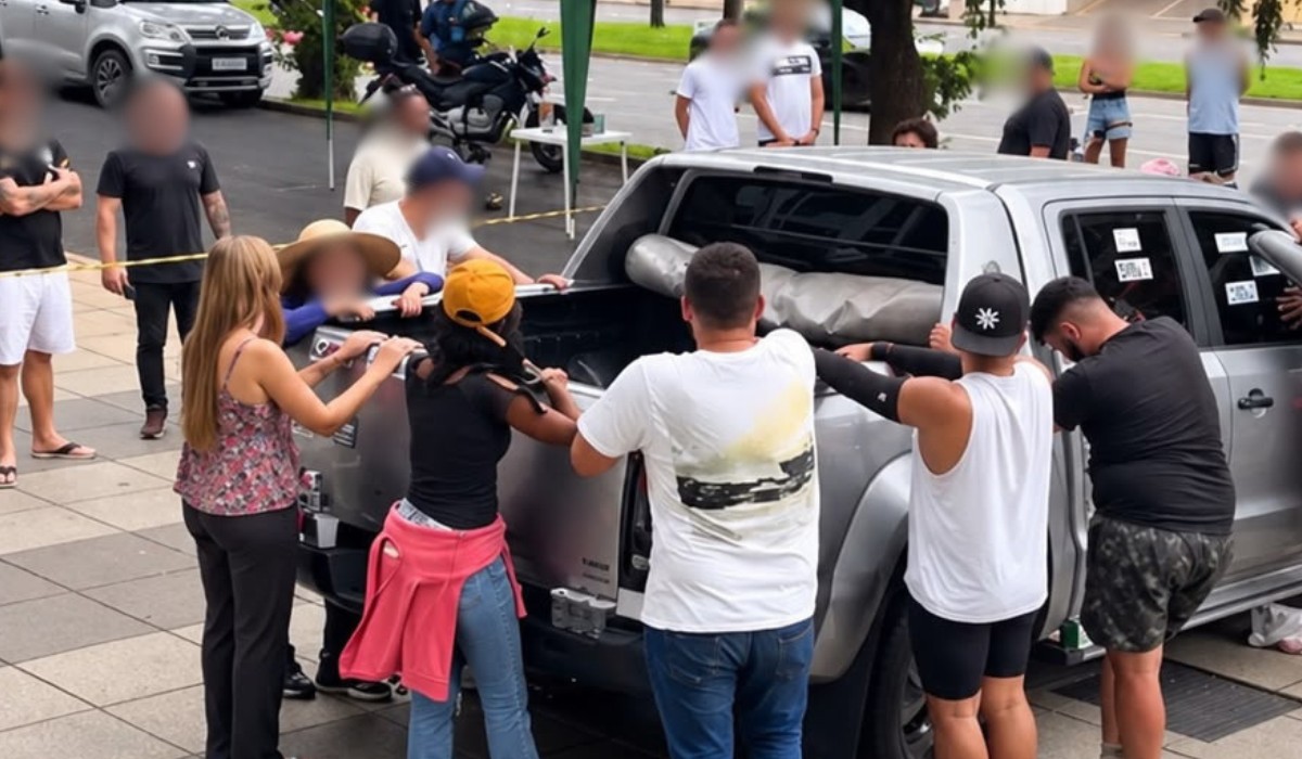 De multa à proibição de novas dinâmicas: como lojas do 'Desafio do iPhone' podem ser punidas após 'reality  show' irregular em SP