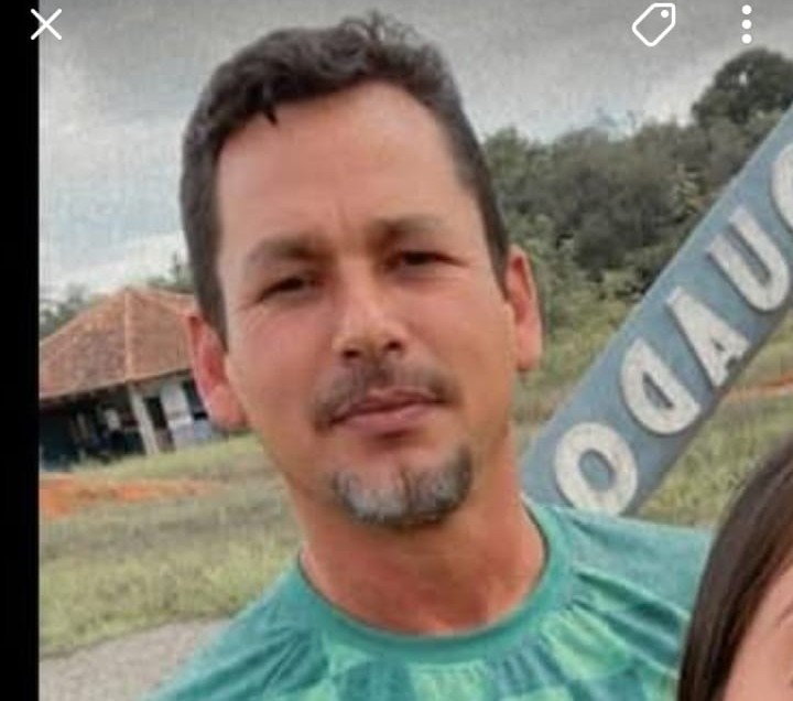 VÍDEO: Ex-vereador sofre atentado a tiros no centro de Iranduba no interior do AM; amigo morre durante ataque