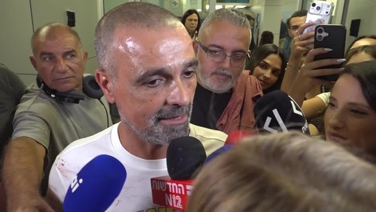 'Puxei os controles e parei a queda do avião': passageiro conta como impediu tragédia